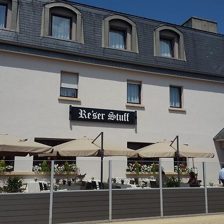 Hotel Re'Ser Stuff Roeser Luaran gambar